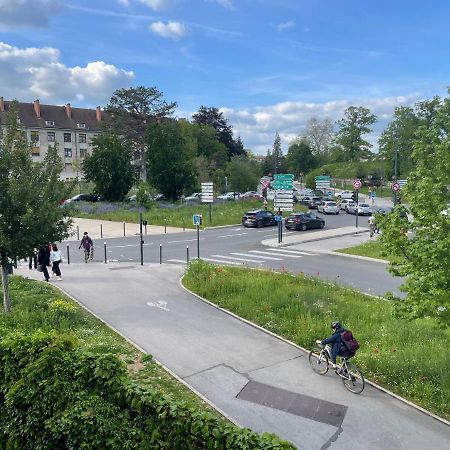 Situe A 5 Minutes De La Gare Apartman Besançon Kültér fotó
